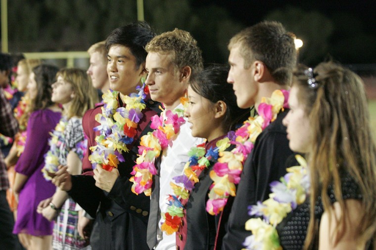 Football: Mt. Pointe vs Mt. View
